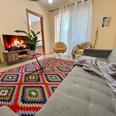 Ferienwohnung *Heart Of New Bazaar 1 Bed Apt* Tirana Exterior foto